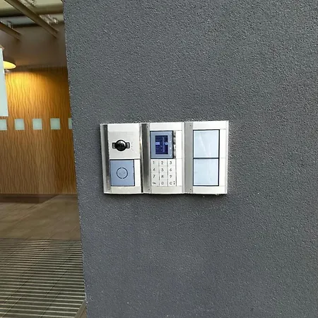 Magnolia Terrace - Free Parking, Family & Sport Friendly Area Lägenhet Bratislava