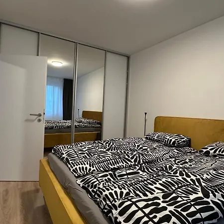 Magnolia Terrace - Free Parking, Family & Sport Friendly Area Appartamento