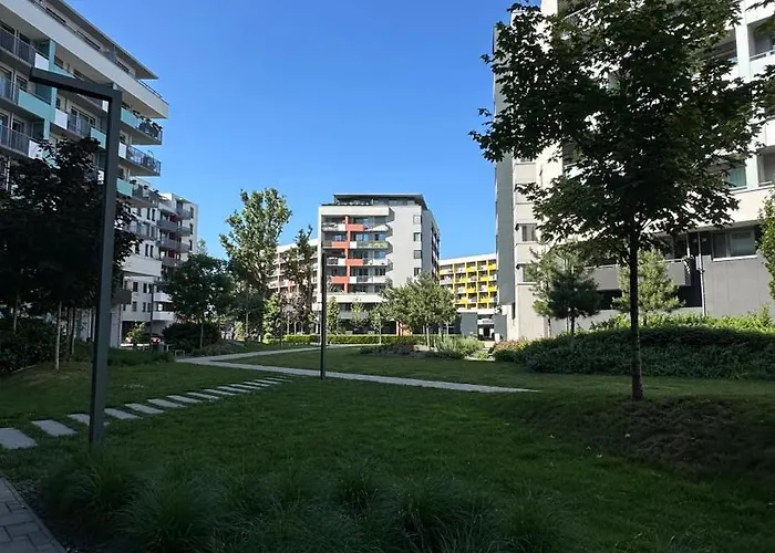 Magnolia Terrace - Free Parking, Family & Sport Friendly Area Appartement Bratislava