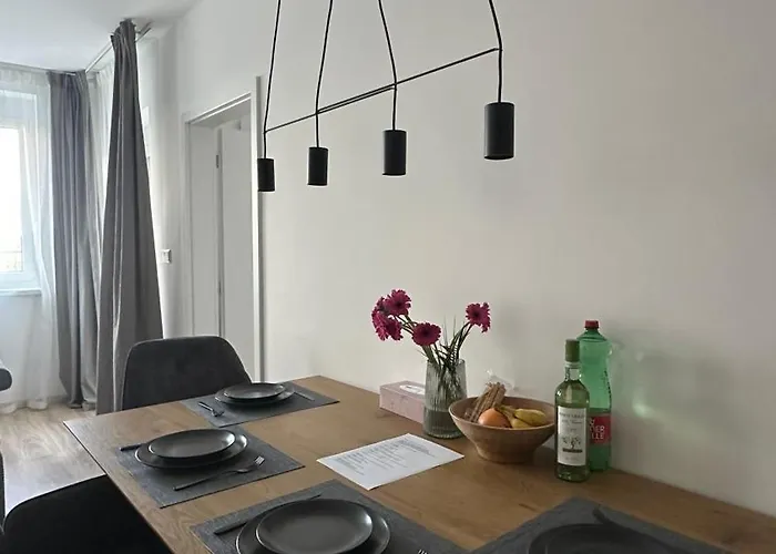 Magnolia Terrace - Free Parking, Family & Sport Friendly Area Apartmán *