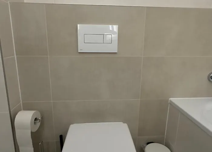 Apartmán Magnolia Terrace - Free Parking, Family & Sport Friendly Area