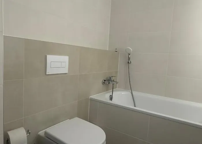 Magnolia Terrace - Free Parking, Family & Sport Friendly Area Appartement *