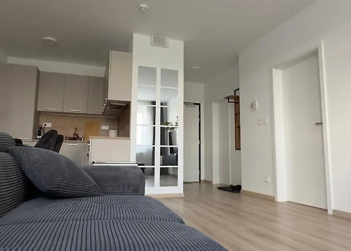 Apartmán Magnolia Terrace - Free Parking, Family & Sport Friendly Area