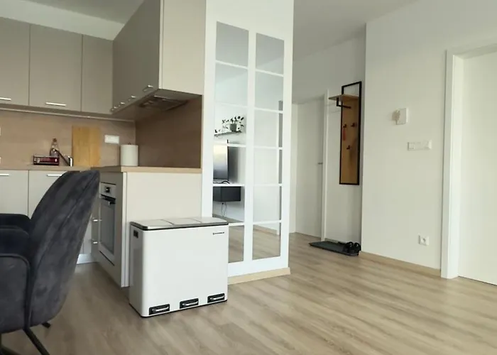 Apartment Magnolia Terrace - Free Parking, Family & Sport Friendly Area Bratislava